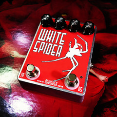 Devi Ever White Spider